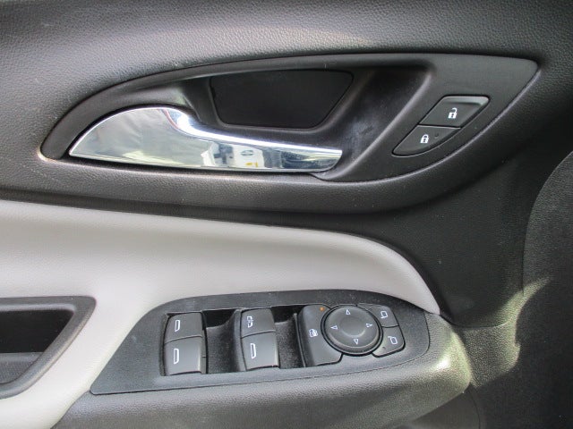 2018 Chevrolet Equinox — detail view